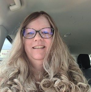 Meet your Posher, Candy